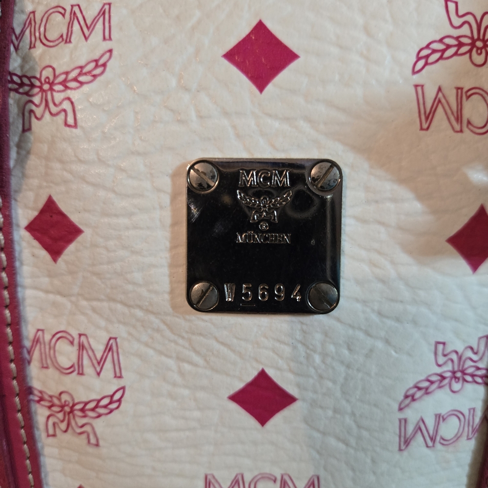 💯 Authentic MCM Boston Handbag (Pink and White) - Picture 14 of 15